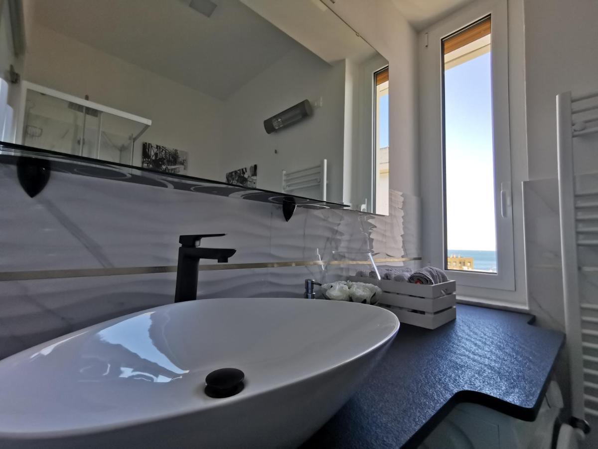 Blue Nest Apartment Genoa Exterior photo